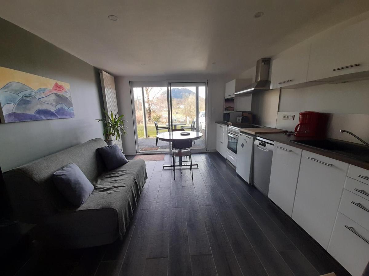 A 5 Mns Du Puy De Dome Avec Vue Imprenable Studio Rez De Jardin 24M2 Neuf A Laschamps Saint-Genes-Champanelle Exterior photo